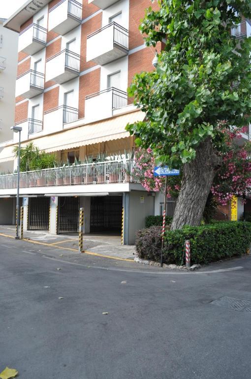 Hotel Nancy Rímini Exterior foto